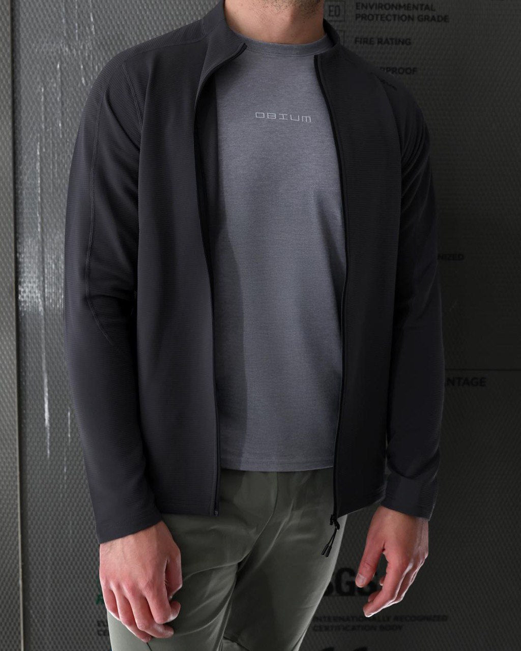 Performa Jacket in Grey