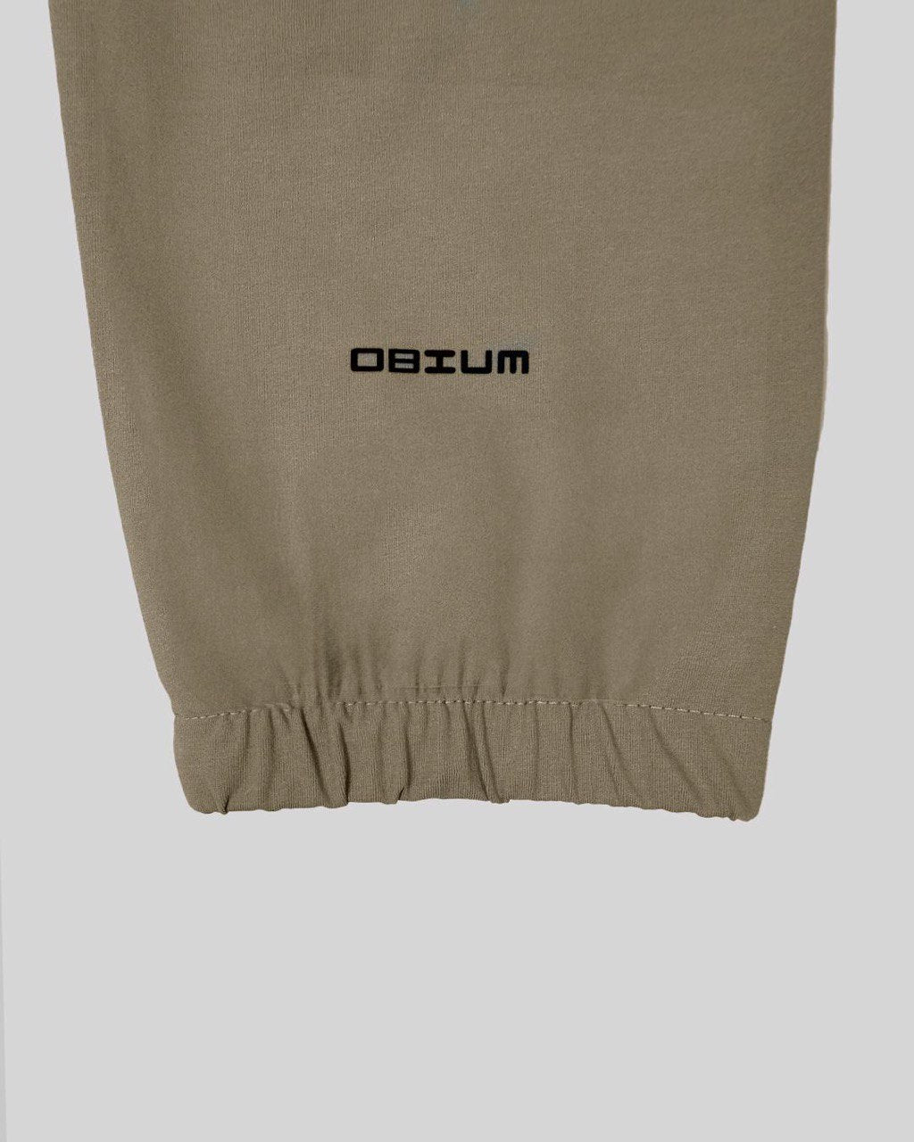 Training Pant in Khaki